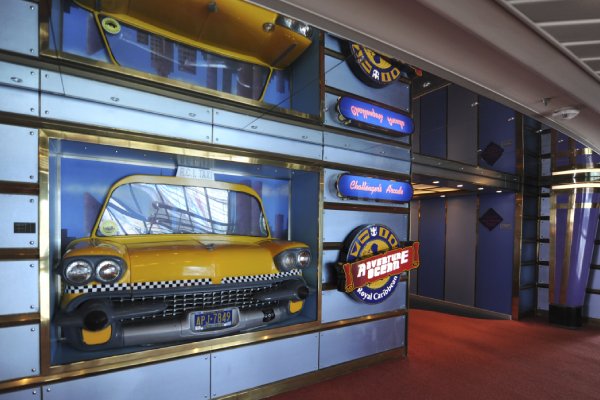 Mariner of the Seas Gallery Image
